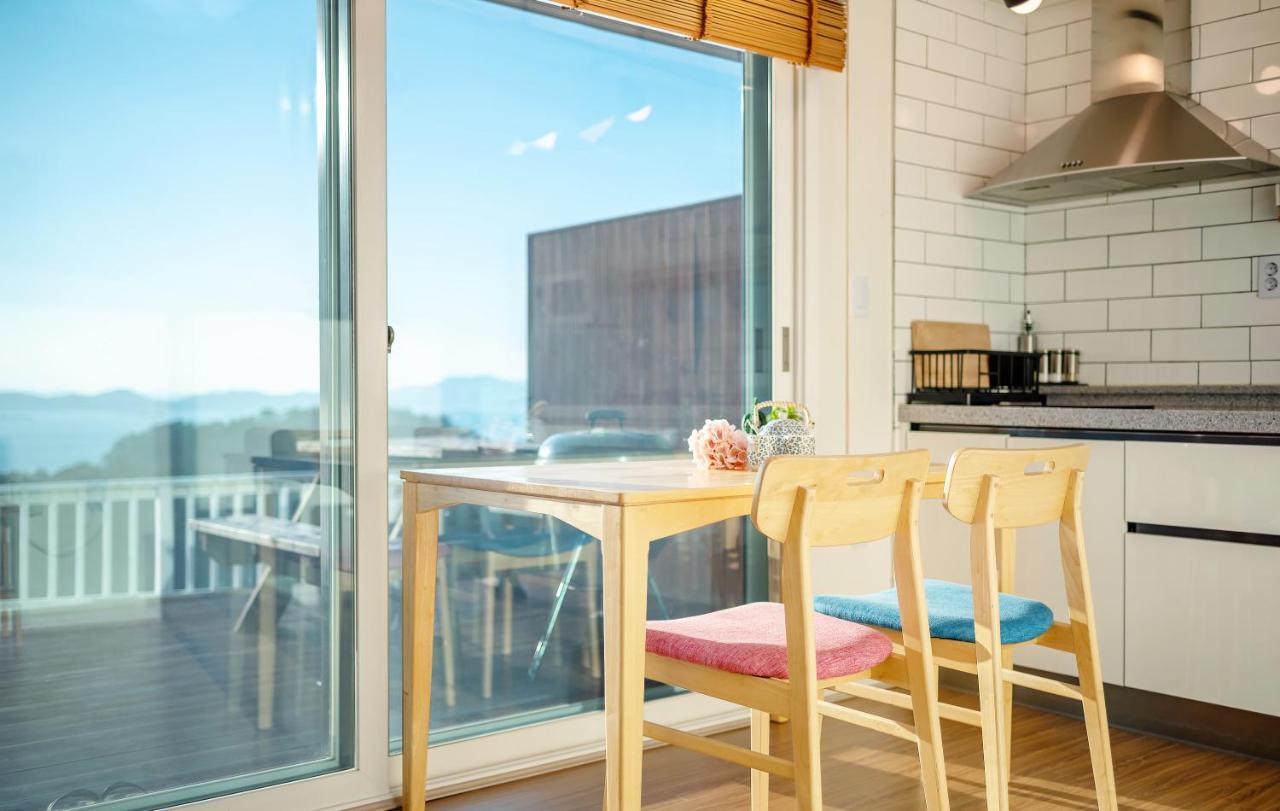 Namhae Whale'S Dream Villa Exterior photo