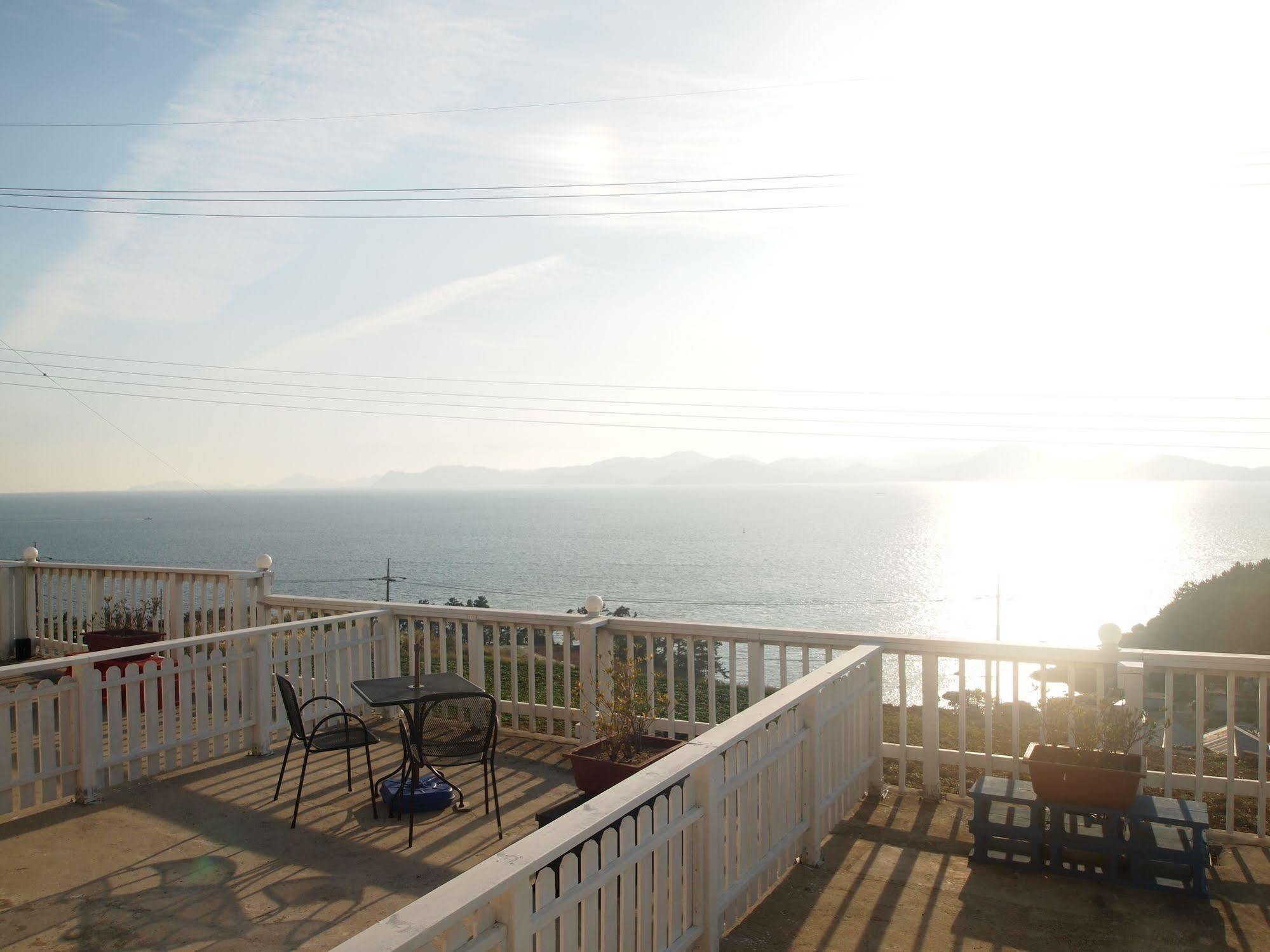 Namhae Whale'S Dream Villa Exterior photo