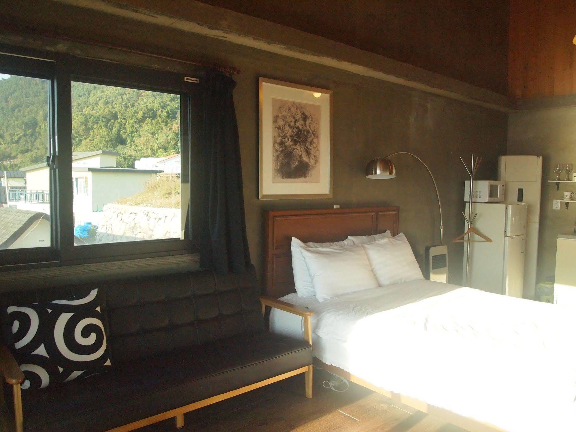 Namhae Whale'S Dream Villa Exterior photo